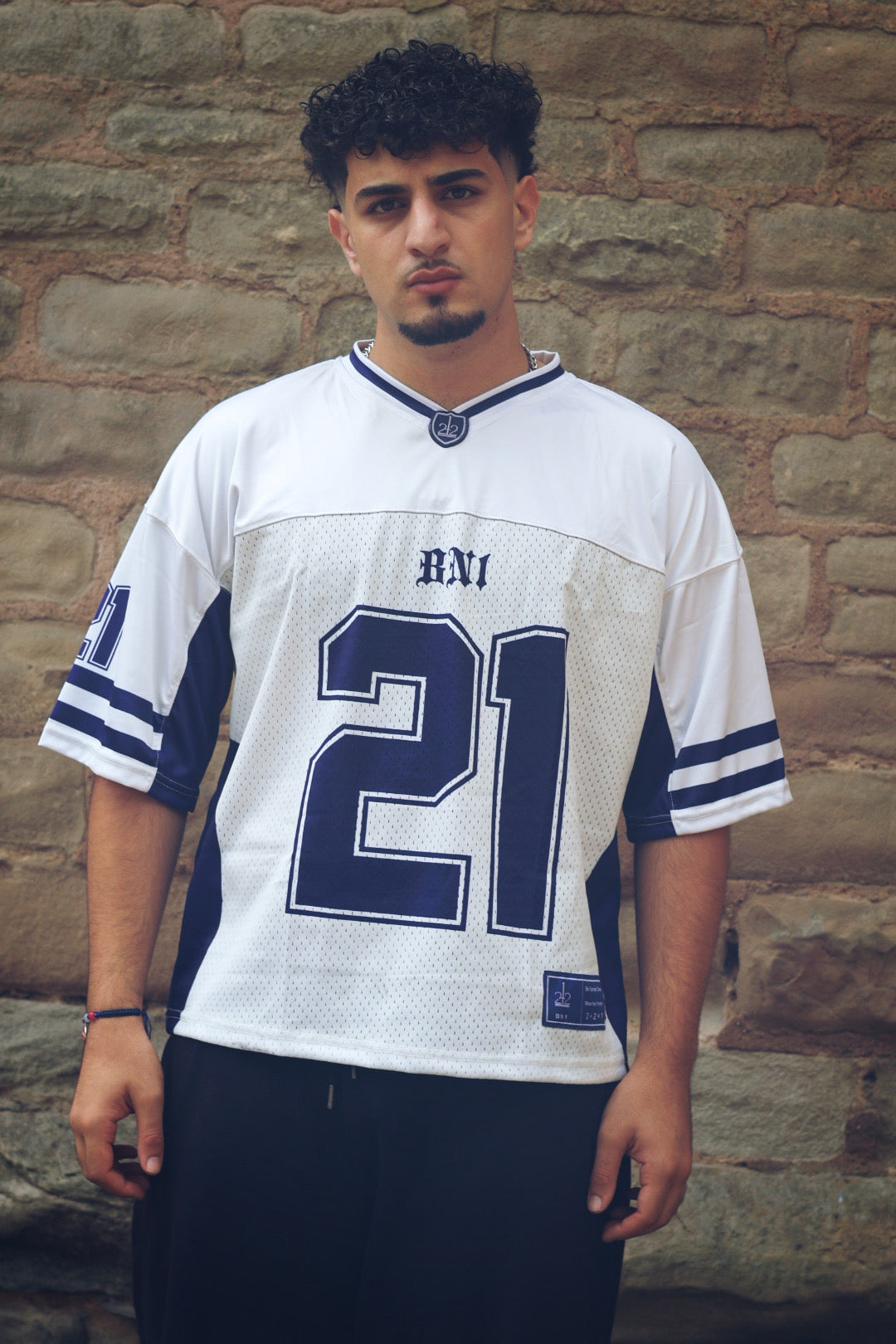 Boxy sports jersey